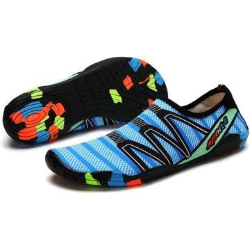 Swimming shoes